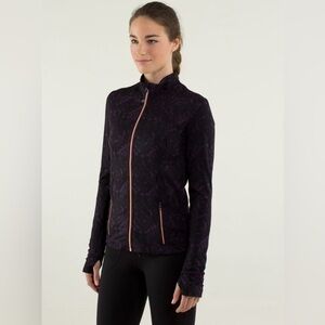 Lululemon Womens Forme Jacket II Textured Baroque Deep Zinfandel Purple 10